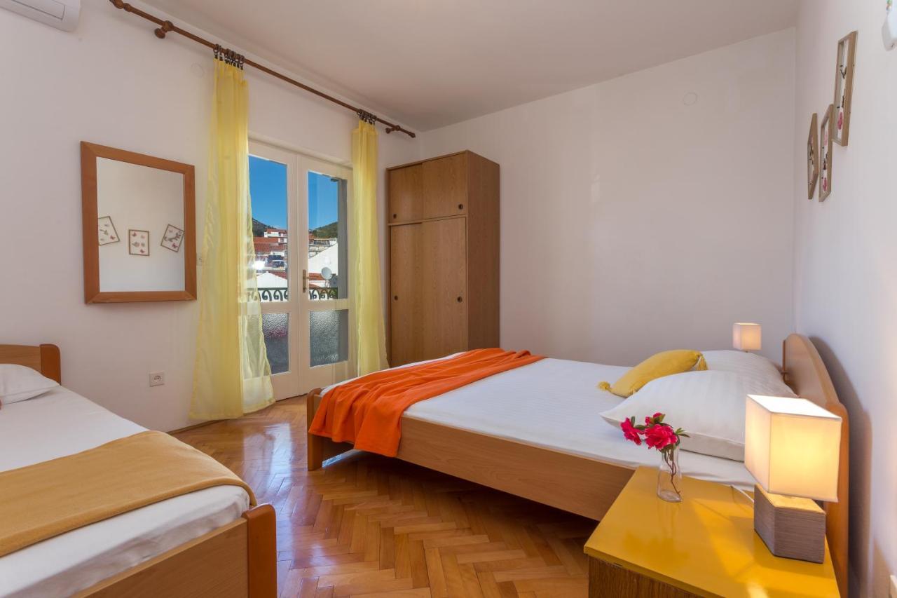 Apartments Marija Bibic Đảo Hvar Ngoại thất bức ảnh