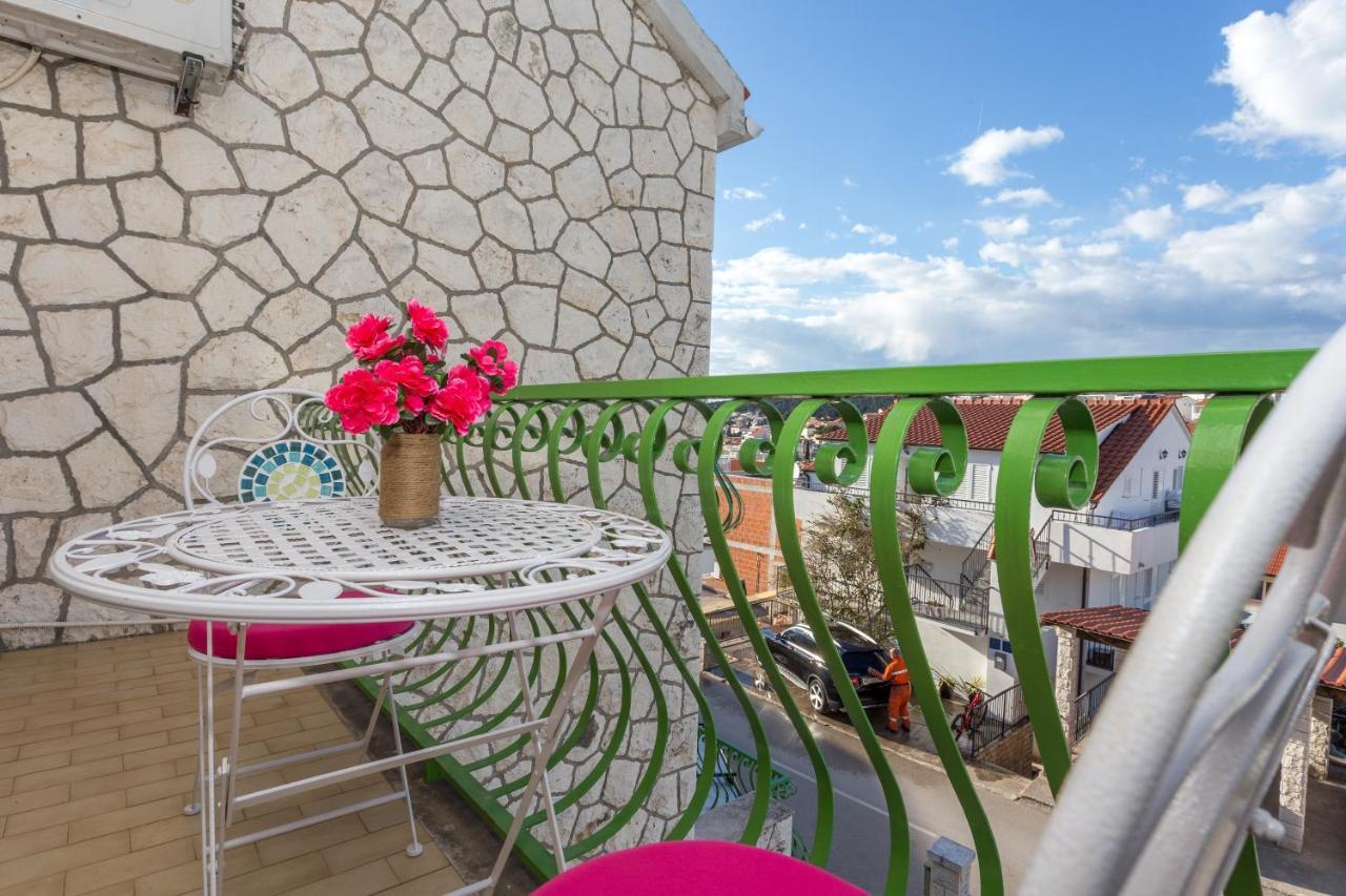 Apartments Marija Bibic Đảo Hvar Ngoại thất bức ảnh