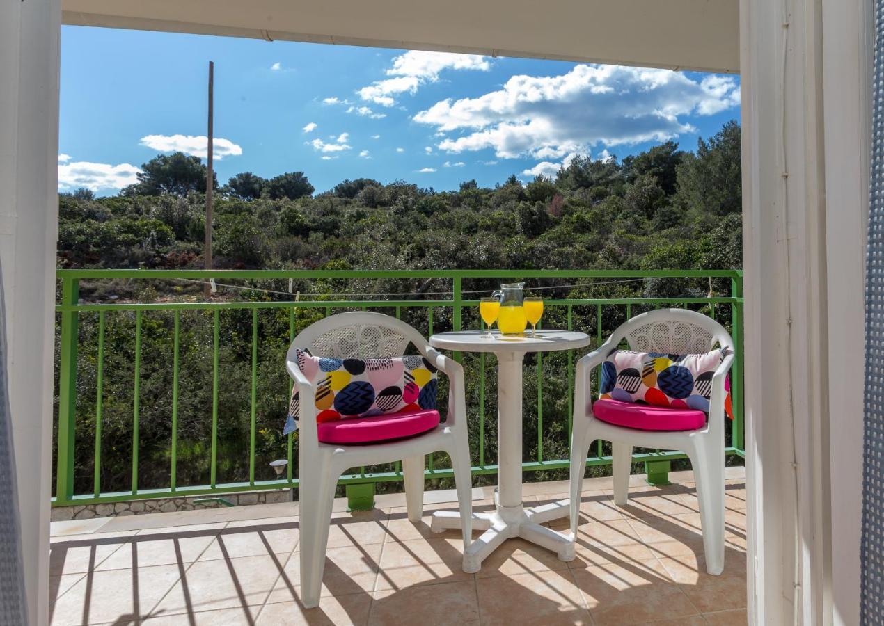 Apartments Marija Bibic Đảo Hvar Ngoại thất bức ảnh
